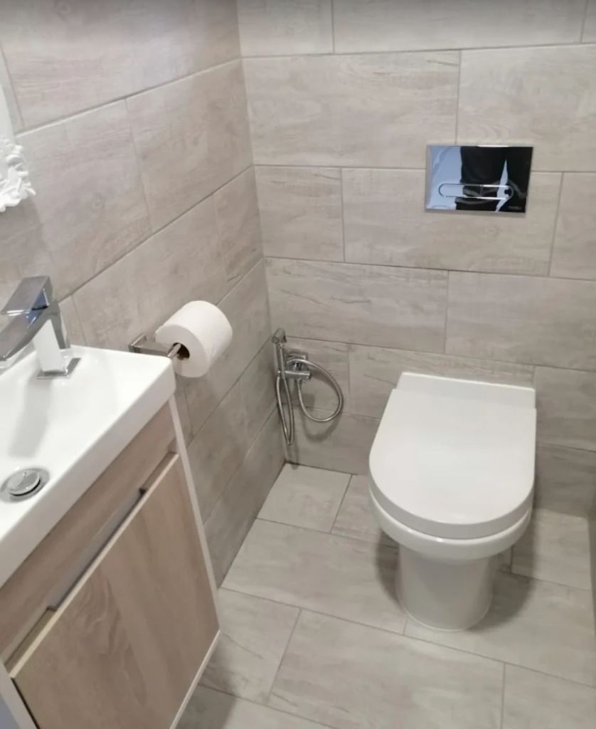 Complete bathroom toilet and basin installation